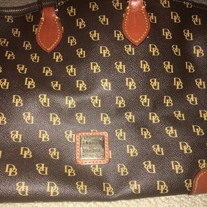 dooney and bourke purse